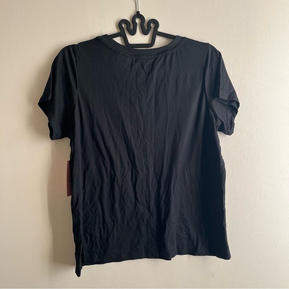 JC Large - Picture 4 of 7